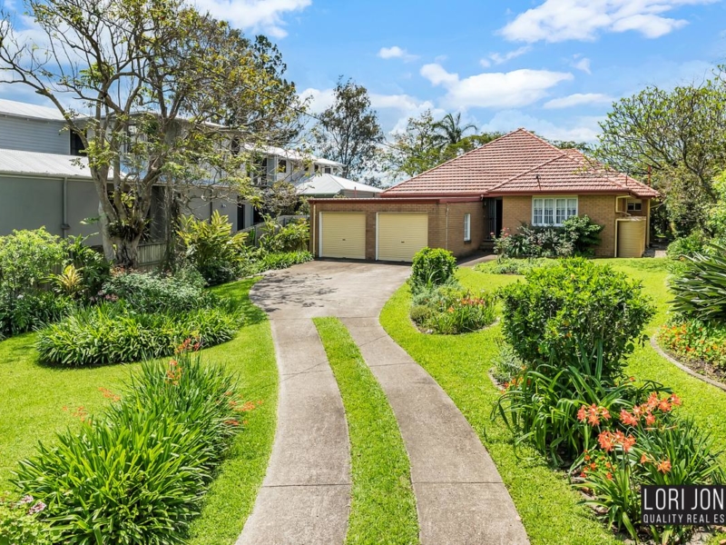 19 King Arthur Terrace, Tennyson , QLD  4105 Australia