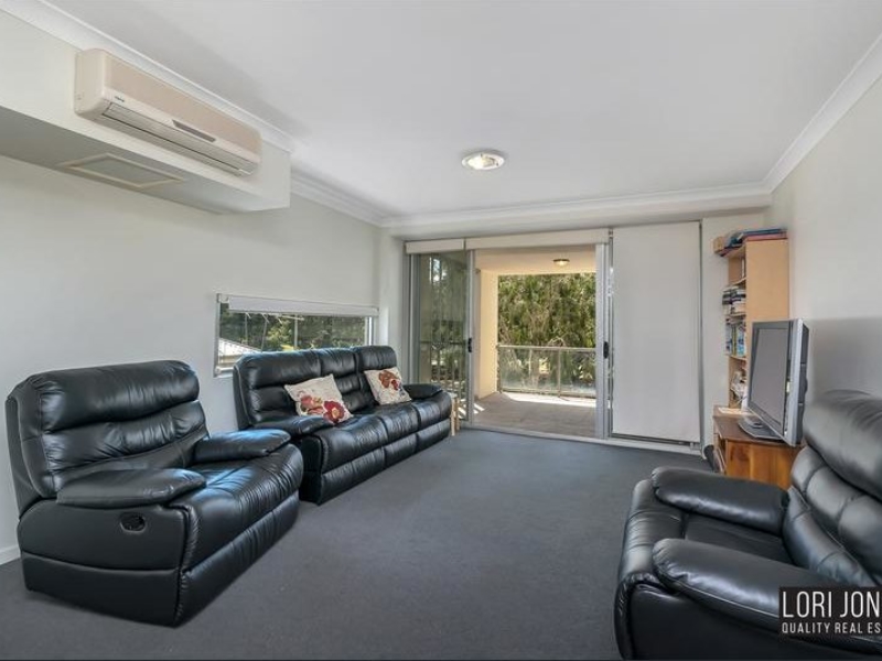 Indooroopilly , QLD 4068 Australia