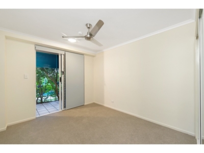 Taringa , QLD 4068 Australia