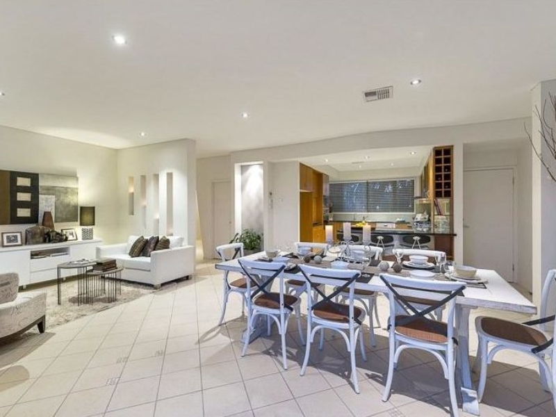 210 Brimblecombe Circuit, Pullenvale, QLD 4069