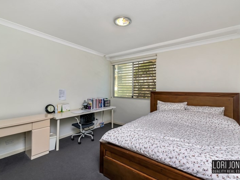 5/12  Belgrave Road, Indooroopilly , QLD 4068 Australia