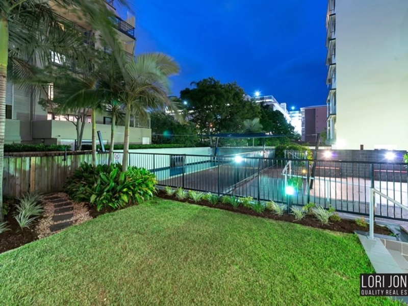 5/12  Belgrave Road, Indooroopilly , QLD 4068 Australia