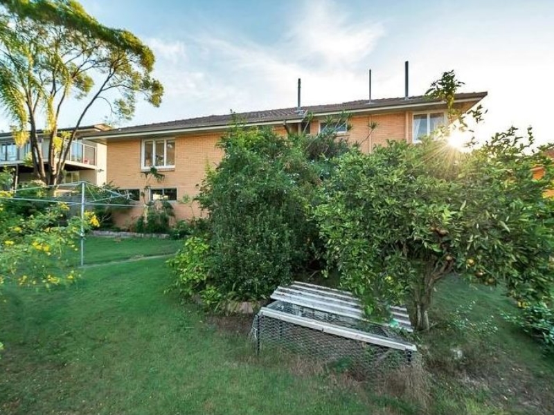 8  Bowaga Street , Indooroopilly, QLD 4068 Australia