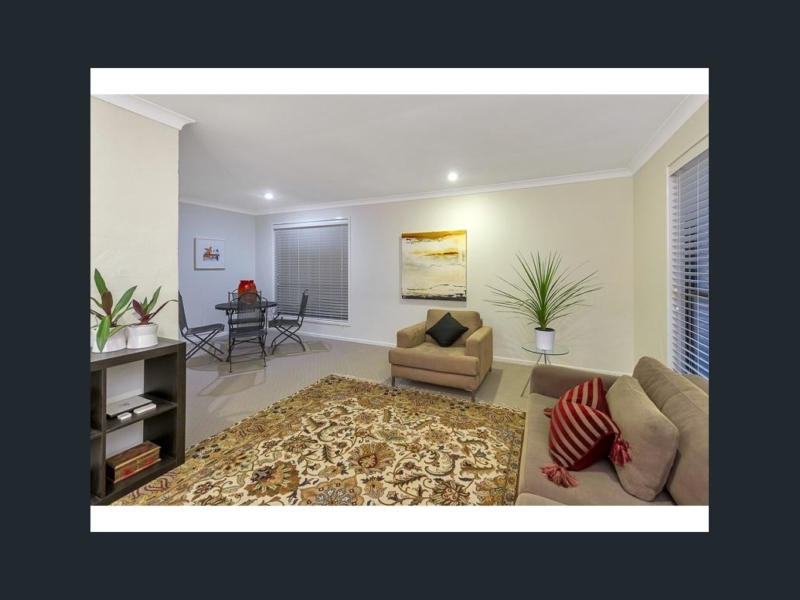 91 Raeside Street , Westlake, QLD 4074 Australia