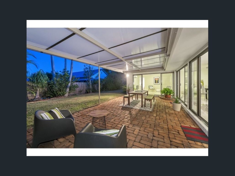 91 Raeside Street , Westlake, QLD 4074 Australia