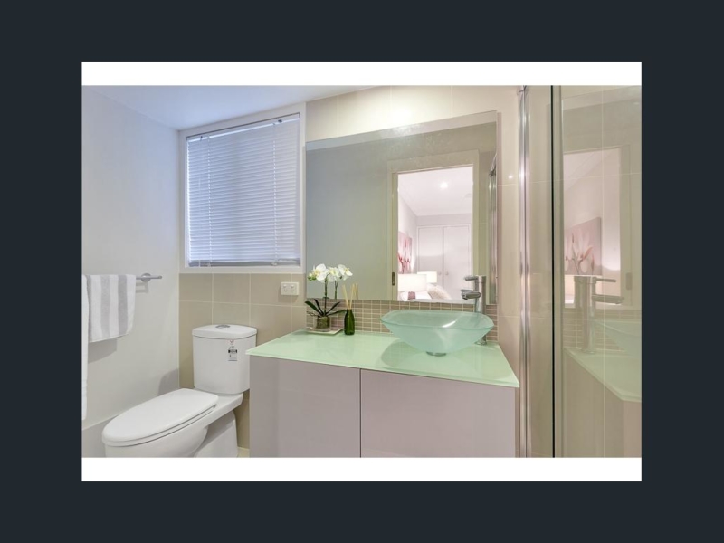 91 Raeside Street , Westlake, QLD 4074 Australia