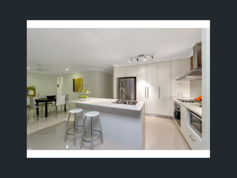 91 Raeside Street , Westlake, QLD 4074 Australia