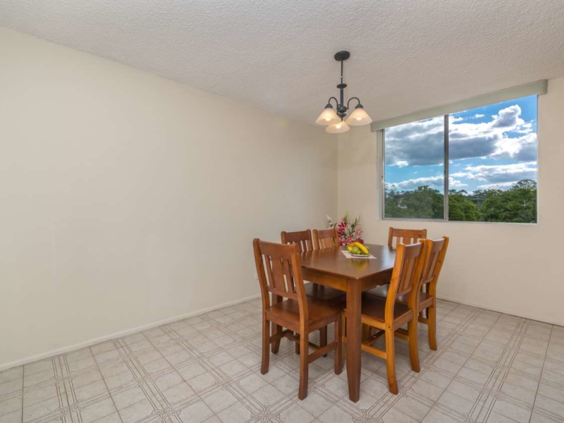 5  /82 Macquarie Street, St Lucia , QLD  4067 Australia