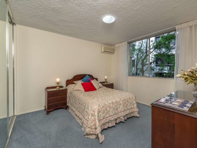 5  /82 Macquarie Street, St Lucia , QLD  4067 Australia