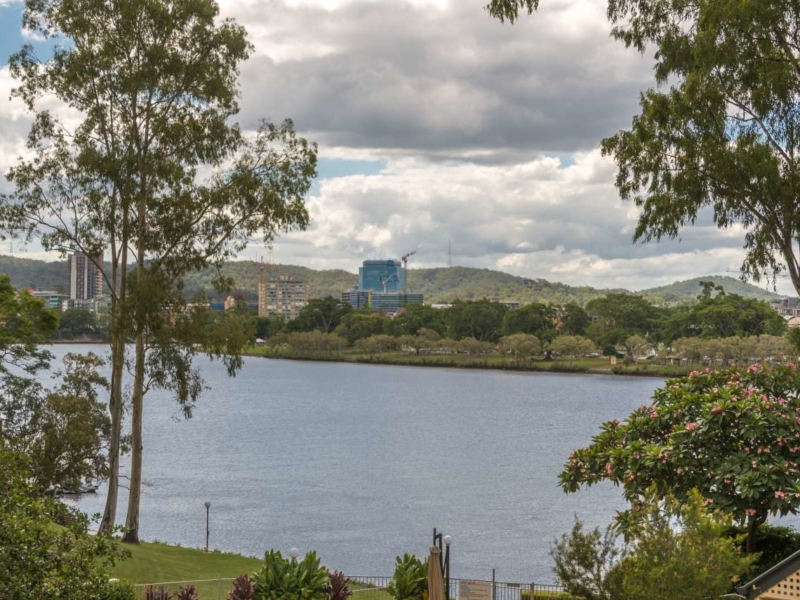 5  /82 Macquarie Street, St Lucia , QLD  4067 Australia