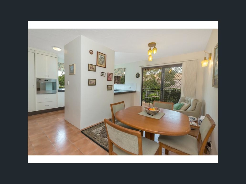 7/25  Bayliss Street , Toowong , QLD 4066 Australia