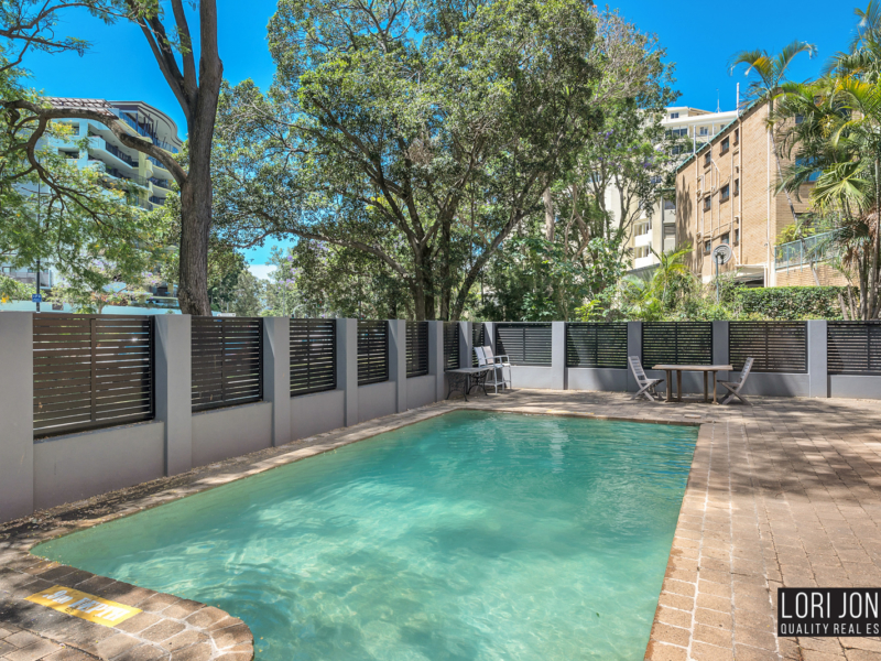 17/9 Land Street, Toowong, QLD 4066