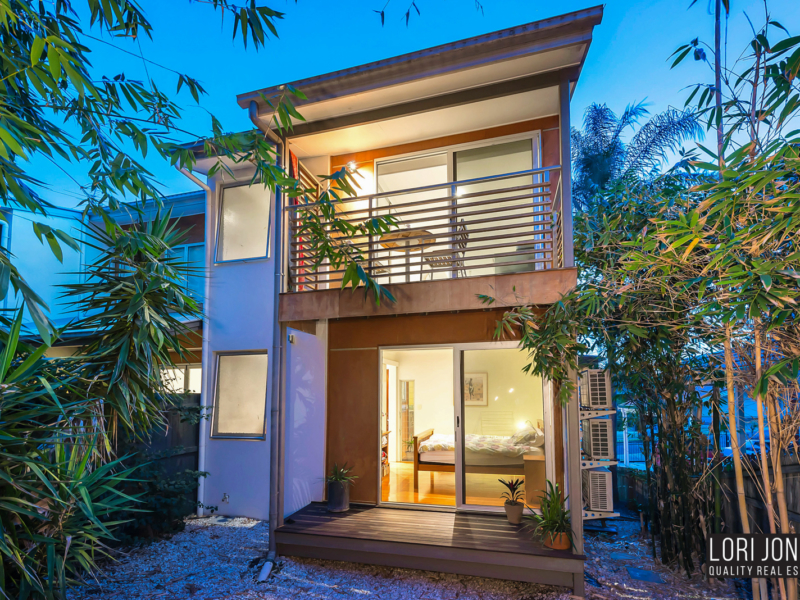 1/22 Rennie Street, Indooroopilly, QLD 4068 Australia