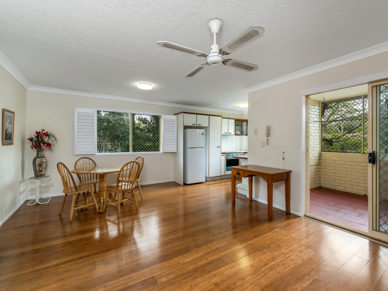 2/88 Indooroopilly Road, Taringa, QLD 4068 Australia