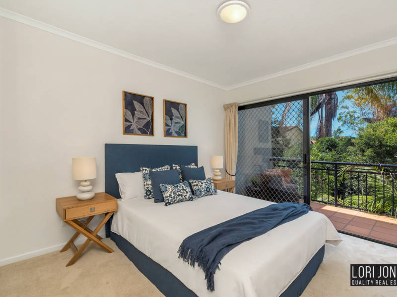 TARINGA, QLD 4068 Australia