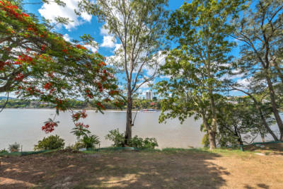 4/136 Macquarie Street, ST LUCIA, QLD 4067 Australia