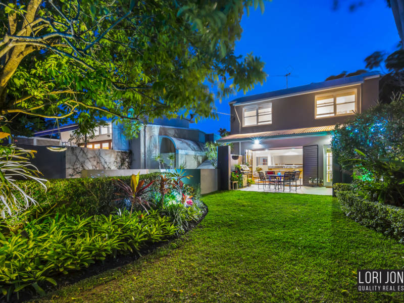 77 Goldieslie Road, Indooroopilly, Queensland 4068 Australia